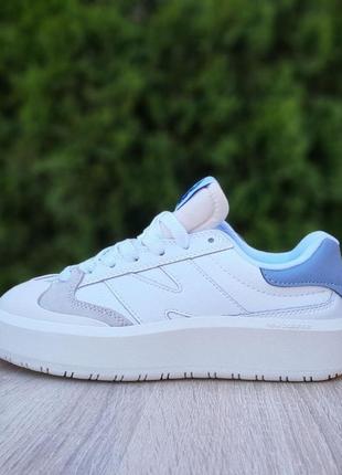 Женские кроссовки new balance ct302 білі на бежевій