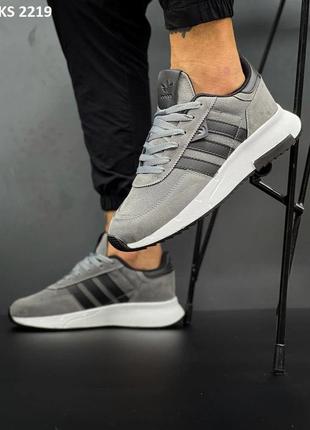 Мужские кроссовки adidas (сірі)