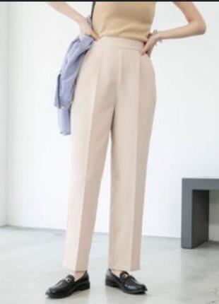 Базовые бежевые женские брюки с высокой посадкой