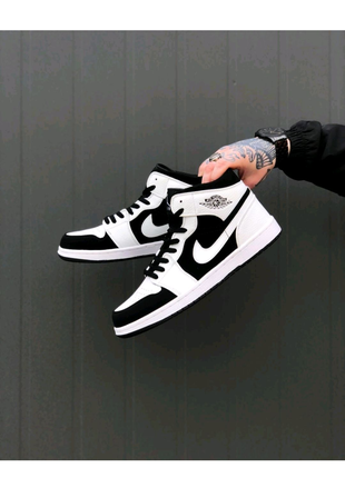 Nike Air Jordan 1 Retro Mid White Black кросівки кеди висока якіс