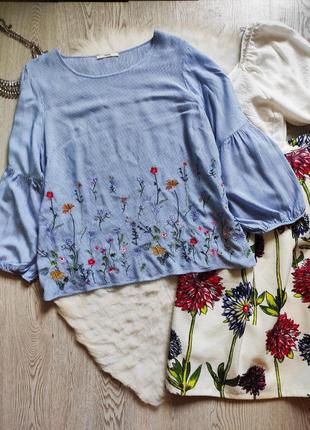 Голубая блуза футболка в полоску с вышивкой цветочной вышиванк...