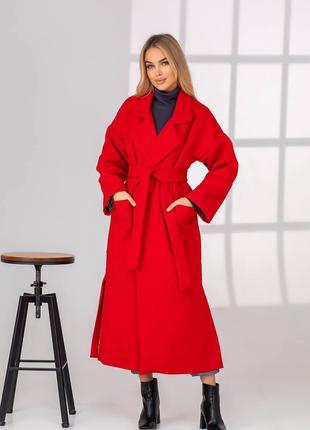 Стильне жіноче кашемірове пальто