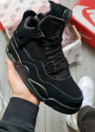 Чоловічі кросівки Nike Air Jordan 4