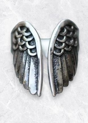 Стильное винтажное серебристое кольцо в виде крыльев Ангела ра...