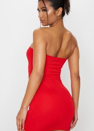Червона облягаюча коротка сукня з відкритими плечима prettylit...