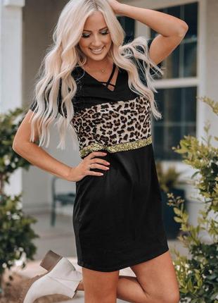 Удобное стильное платье-футболка с леопардовым принтом
