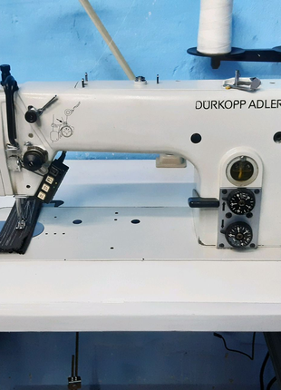 Durkopp-adler 272 Автомат ! з Голковим й нижнійм просуванням