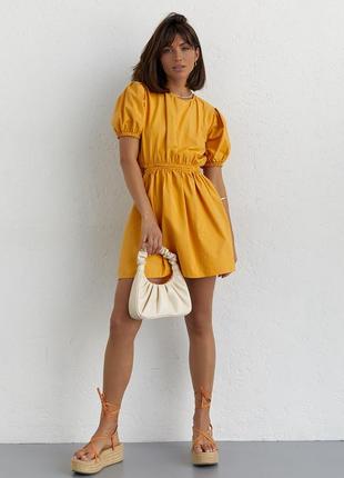 Короткое однотонное платье с вырезом на спине - желтый цвет, l...