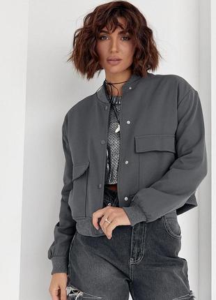 Женская куртка-бомбер с накладными карманами - серый цвет, m (...