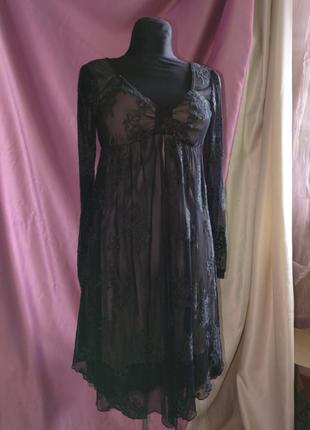 Полопрозрачное черное платье с узорами sfizio