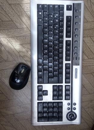 Клавиатура и мышка (безпроводная) на з/ч