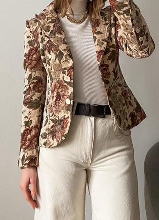 Винтажный гобеленовый пиджак в цветочный принт
