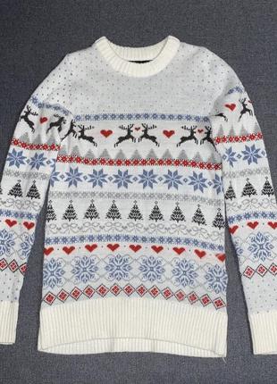 Женский свитер новогодний