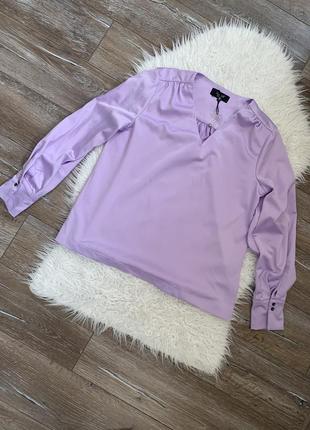 Сатинова блуза в трендовому лавандовому кольорі