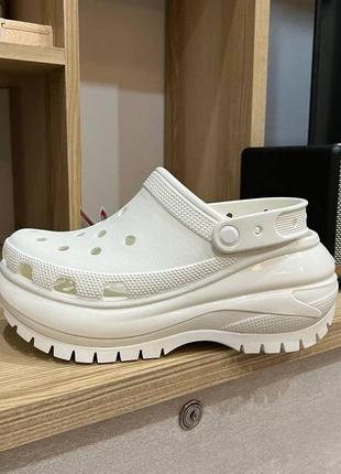 Крокс мега краш клог белые crocs mega crush clog white