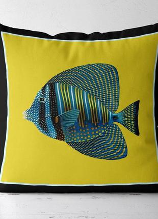 Подушка габардиновая c принтом аквариумная рыбка на желтом фон...