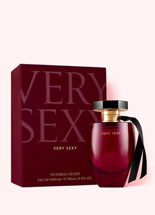 Victoria's Secret Very Sexy Парфюмированная вода женская 100 мл