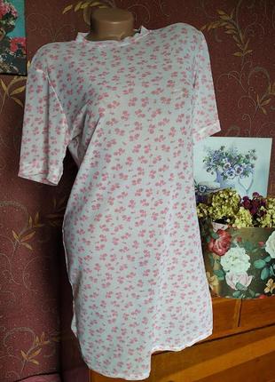 Короткое платье полупрозрачная сетка с цветочным принтом от we...
