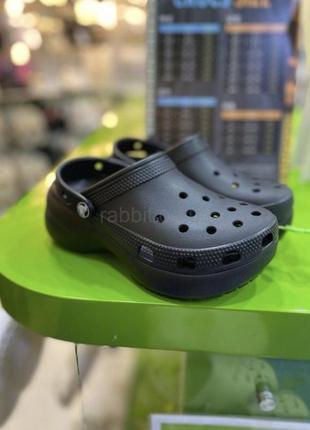 Крокс чорні сабо класик середня платформа crocs women's clas...