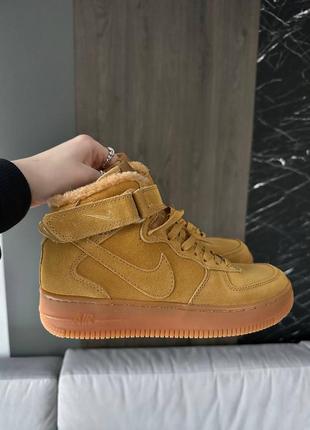 Кроссовки air force beige high fur