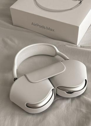 Нові Apple AirPods