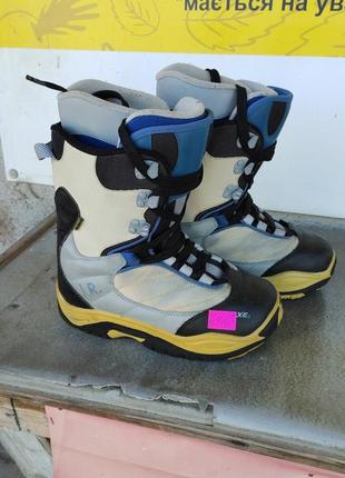 39р (25.5см) сноубордичні ботінки , черевики б/у deeluxe