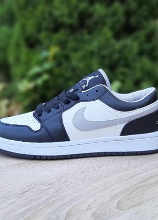 Мужские кроссовки nike air jordan 1 low білі з чорним