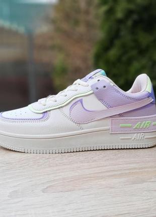 Женские кроссовки nike air force 1 shadow бежеві з бузковим