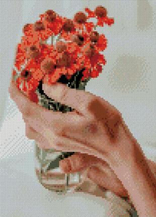 Алмазная мозаика на подрамнике Strateg Премиум Квіти в руках 3...