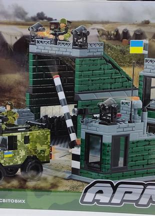 Конструктор PL-921-501 Військова база армія ЗСУ iBlock 889 дет...
