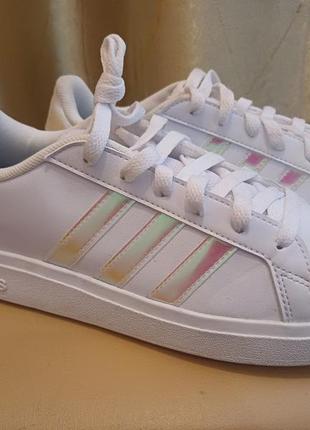 Кроссовки адедас adidas