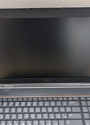 Не дорогой ноутбук для учебы и офисных задач Dell Latitude e6520