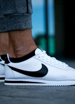 Чоловічі кросівки Nike Cortez
