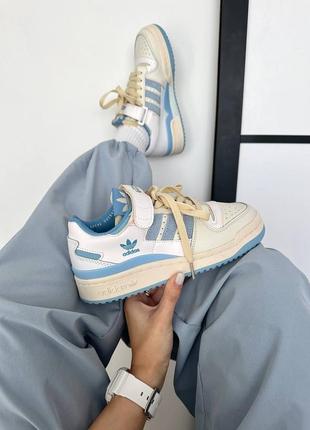 Adidas forum “light cream / blue” premium