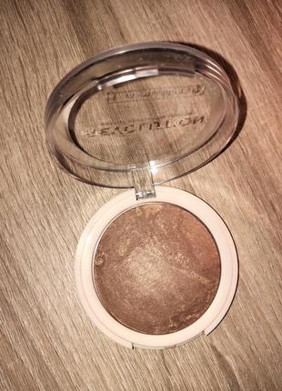 Revolution bronzer reloaded long weekend