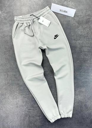 Спортивные штаны Nike серые мужские спорт