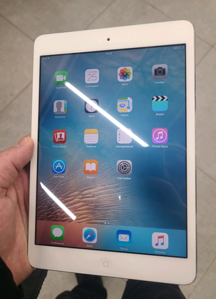 Apple iPad mini A1432 Wi-Fi