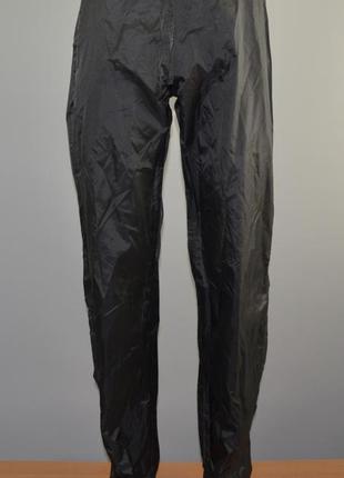 Decathlon влагозащитные штаны (s) складываются  в карман.