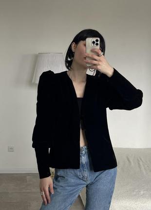 Идеальный черный бархатный пиджак zara