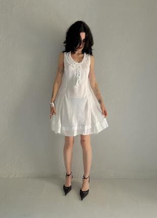 Роскошное белое хлопковое мини платье винтаж
