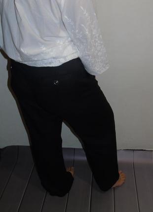 Черные льняные брюки палаццо 18 размера