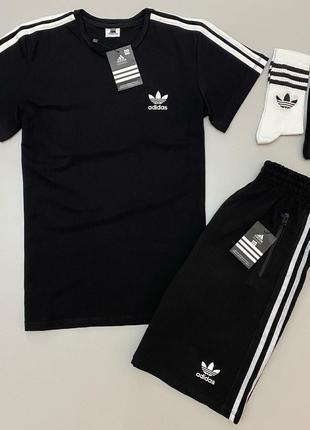 Чорний футболка шорти 2 пари носки Adidas