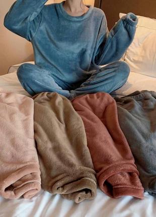 Тепла махрова жіноча піжама