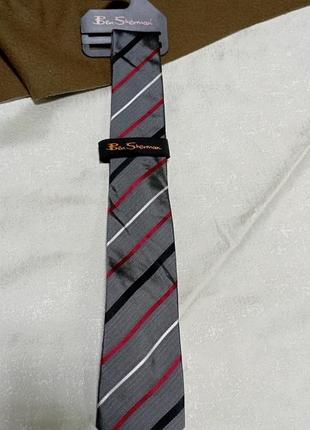 Краватка( галстук)