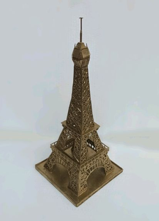 Єйфелева башня с спичок