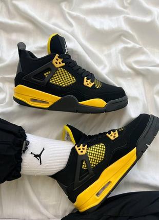 Air jordan 4 thunder 2023