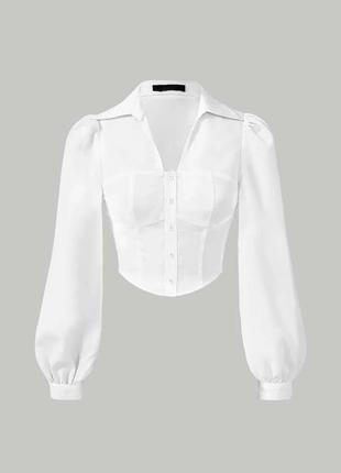 Невероятно крутая и стильная укороченная рубашка белый