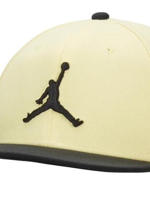 Кепка Nike JORDAN PRO JUMPMAN SNAPBACK бежевий, чорний Уні MISC