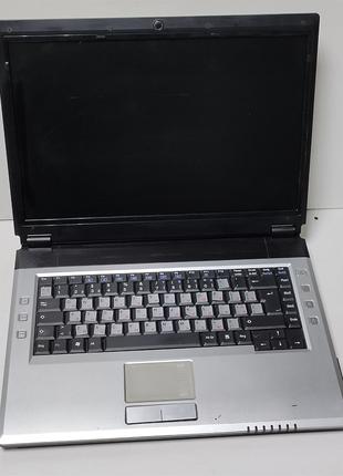 Ноутбук Notebook M66 SE на запчасти