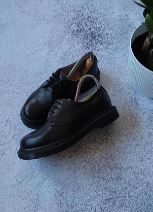 Женские низкие кожаные туфли броги dr martens 1461 smooth blac...